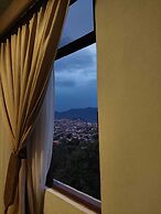 HOTEL SIERRA NORTE INN