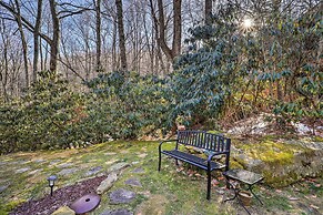 Peaceful 'rocky Creek Cabin' w/ Hot Tub & Views!
