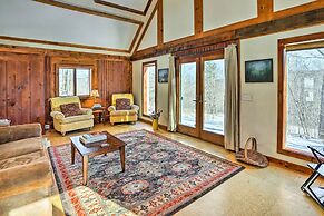 8 Mi to Okemo Mtn: Charming Ludlow Studio!