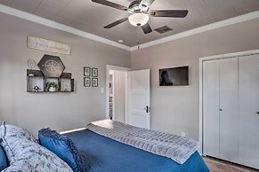 Central Cottage w/ Grill, 1 Mi to Cajun Field