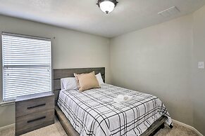 Spacious & Central Katy Retreat: 27 Mi to Houston!