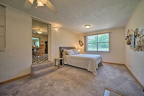 Charming Clayton Home ~ 4 Mi to Sardis Lake!