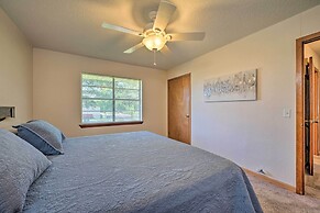 Charming Clayton Home ~ 4 Mi to Sardis Lake!
