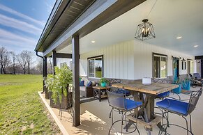 Byrdstown Home Near Dale Hollow Lake!