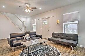 Charming Indianapolis Home ~ 4 Mi to Dtwn!