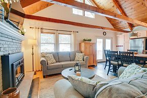 Cozy Tuftonboro Escape: Steps to Private Beaches!