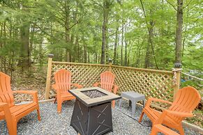 Cozy Tuftonboro Escape: Steps to Private Beaches!