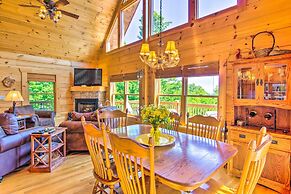 Tranquil Deck: Blue Ridge Mountain Retreat!