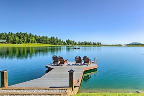 Tranquil Deck: Blue Ridge Mountain Retreat!
