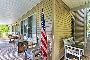 Pet-friendly Grand Pine Bush Retreat on 2 Acres!