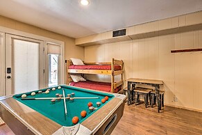 Family-friendly Red River Retreat w/ Deck!