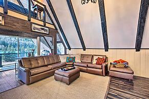 Family-friendly Red River Retreat w/ Deck!