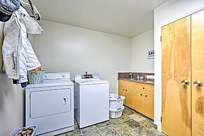 Family Winter Retreat w/ Hot Tub: 14 Mi to Slopes!