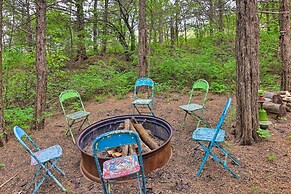 Pet-friendly Outdoor Paradise w/ Grill, Decks
