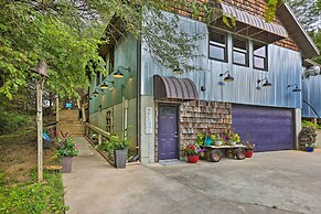 Pet-friendly Outdoor Paradise w/ Grill, Decks