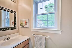 Family Home w/ Wifi, 14 Mi to Dutch Wonderland!