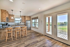 Dog-friendly Apartment ~ 32 Mi to Fort Worth!