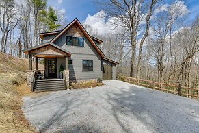 Cottage w/ Screened Porch & Trails Near Cashiers!