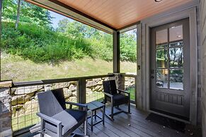 Pet-friendly Glenville Getaway w/ Screened Porch!