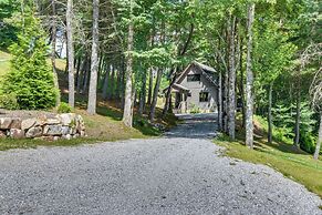 Screened Porch & On-site Trails: Glenville Cottage