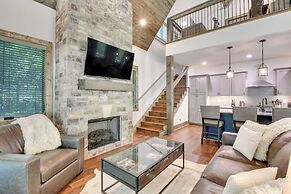 Screened Porch & On-site Trails: Glenville Cottage