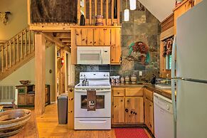 11 Mi to Calaboose Cellars: Marble Cabin w/ Deck!