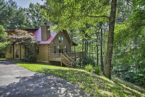 11 Mi to Calaboose Cellars: Marble Cabin w/ Deck!