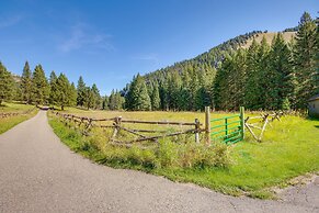 Modern Riverfront Home: 6 Mi to Big Sky Town!