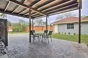Patio & Balcony: Gulf Coast Retreat in Brownsville