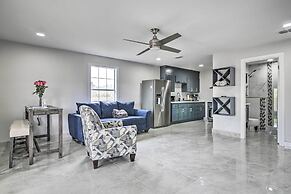 Patio & Balcony: Gulf Coast Retreat in Brownsville