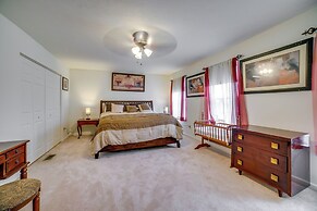 Pet-friendly Apollo Home w/ Furnished Deck!