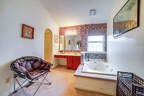 Pet-friendly Apollo Home w/ Furnished Deck!