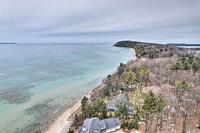 Spacious Lake Leelanau Home on Lake Michigan!