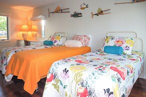 Spacious Lake Leelanau Home on Lake Michigan!