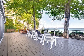 Spacious Lake Leelanau Home on Lake Michigan!