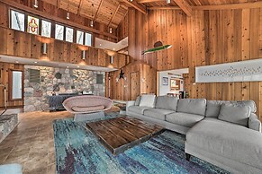 Spacious Lake Leelanau Home on Lake Michigan!