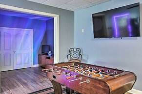 Lebanon Family Getaway w/ Pool, Bikes & Trails!