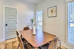 Opelika Townhome w/ Central A/C + Heating!