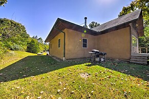 Peaceful Custom Carbondale Home w/ Pool, Near Siu!