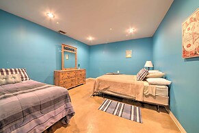 Peaceful Custom Carbondale Home w/ Pool, Near Siu!