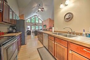 Peaceful Custom Carbondale Home w/ Pool, Near Siu!