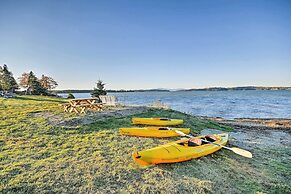 2BR Coastal Gem! Breathtaking Ocean/mountain View