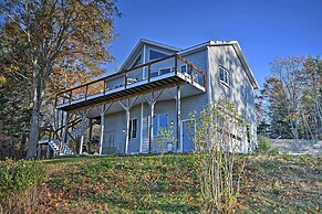 Oceanfront Sullivan Cottage on 6 Acres w/ Kayak!