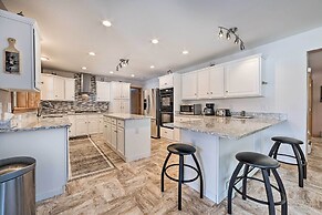 Spacious Lakefront Home w/ Sunroom & Bar!