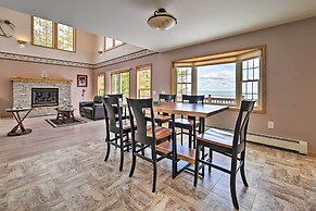 Spacious Lakefront Home w/ Sunroom & Bar!