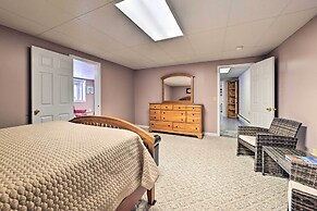 Spacious Lakefront Home w/ Sunroom & Bar!