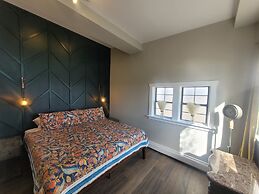 The Hand Hotel Bed & Breakfast