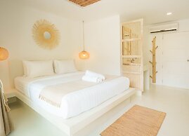 Elephant Beach Club & Resort Samui