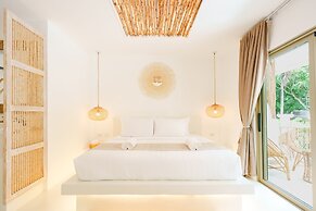 Elephant Beach Club & Resort Samui