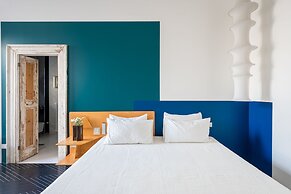 Naples Designer Loft by Elite Villas